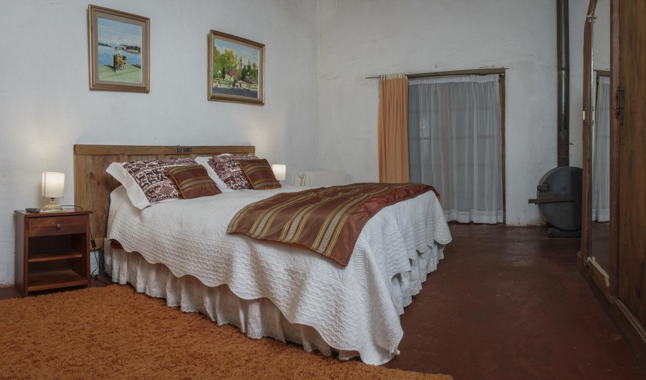 La Casa De Adobe Natural Y Mas Бульнес Экстерьер фото